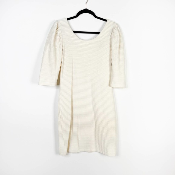White ribbed dress puff shoulders low back Size Medium - Large - Picture 6 of 9